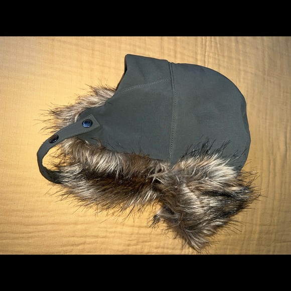 Columbia fleece lined trapper hat - Picture 3 of 5